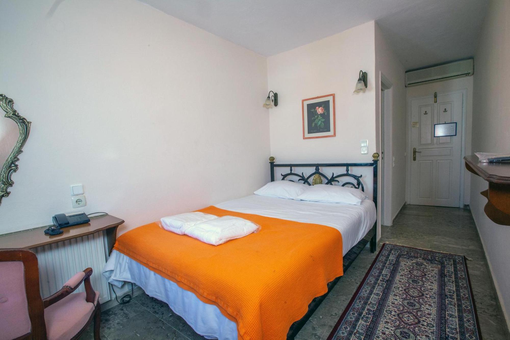 Byron Traditional Hotel Nafplio Værelse billede
