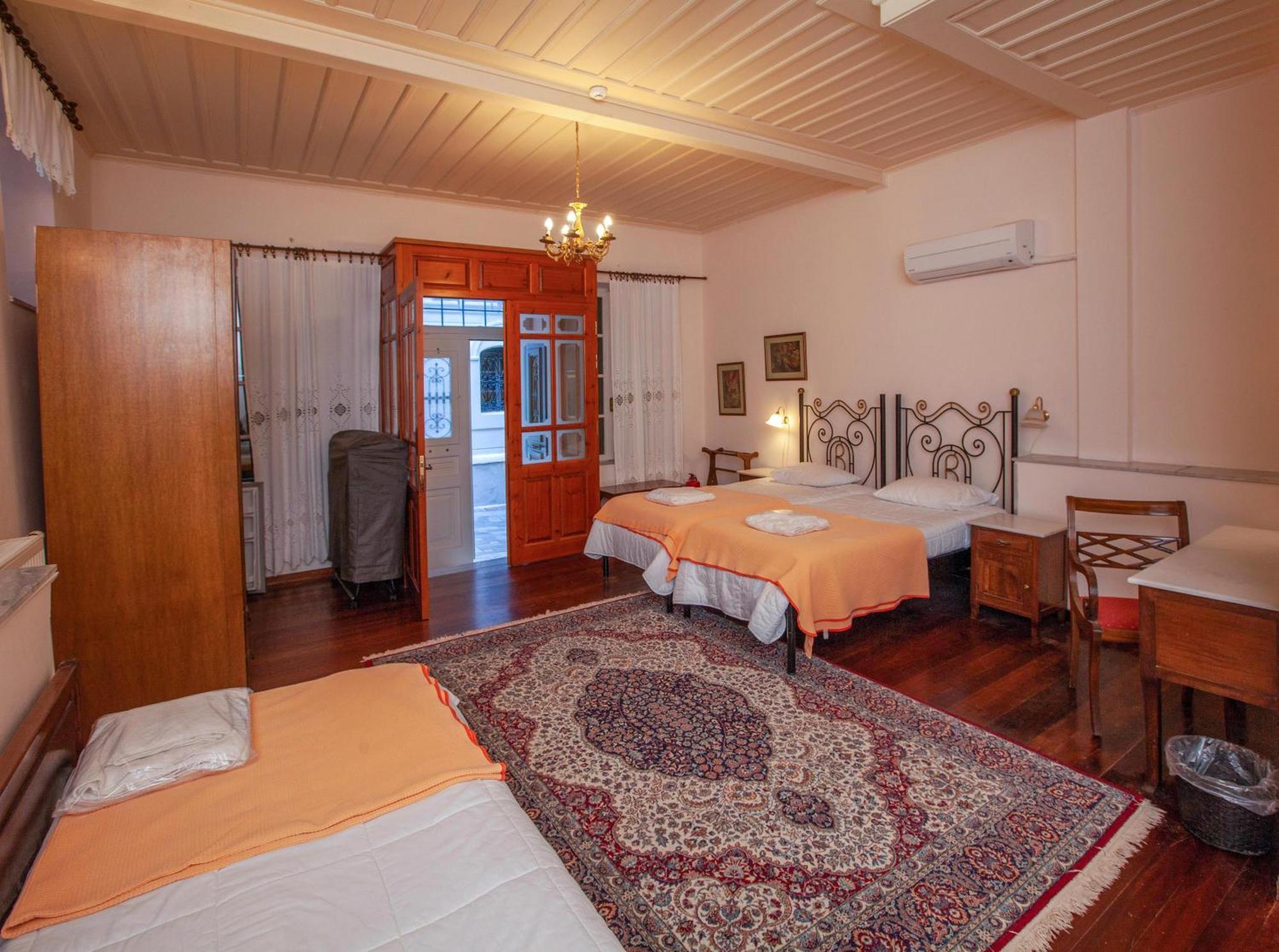 Byron Traditional Hotel Nafplio Værelse billede